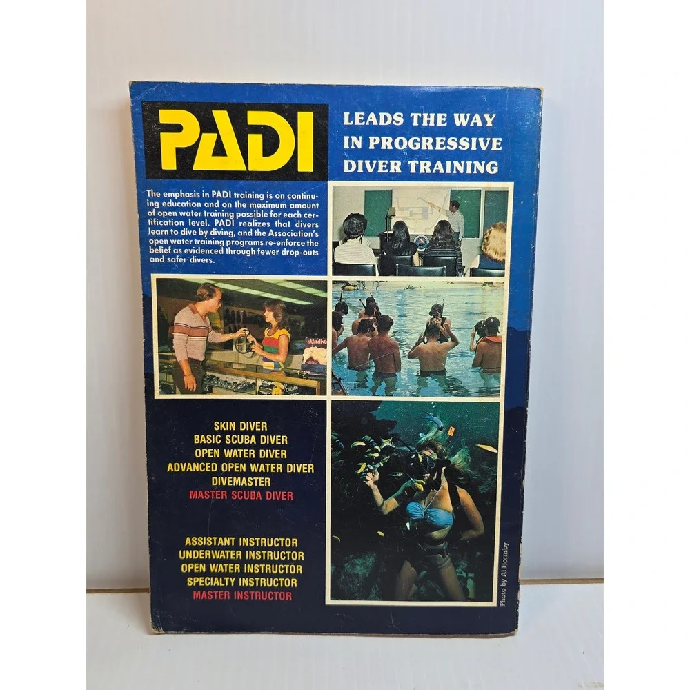 PADI Dive Manual The Enjoyable and Simple Way to‎ Scuba Diving Open Water Diving